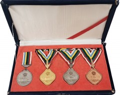 [206] 제42회 세계사격선수권대회 금·은·동 및 문진형 기념메달 등 4종 세트