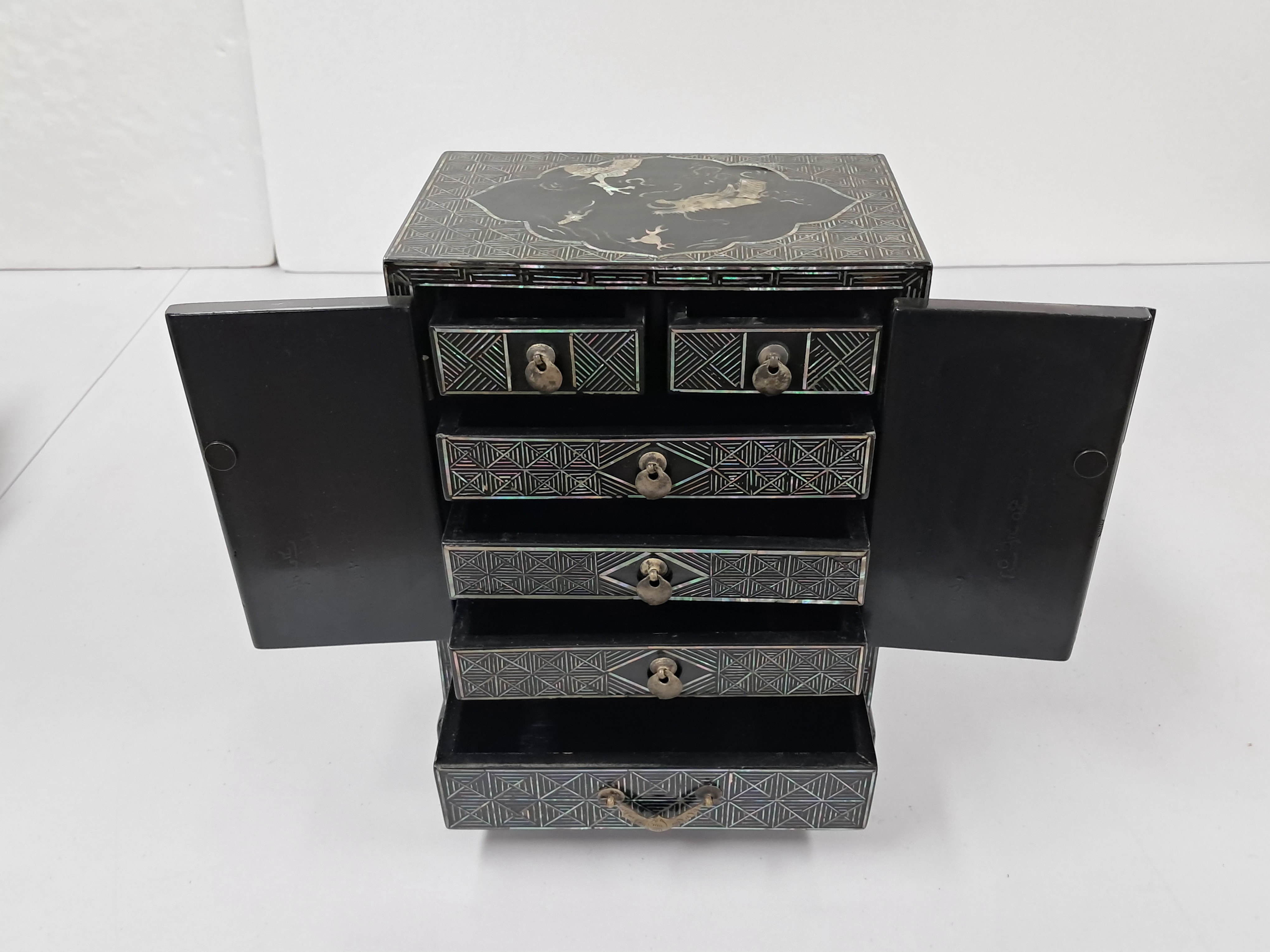 2e81c0246651070e4f3ef78d7c5f2790_1761725457_4736.jpg 2e81c0246651070e4f3ef78d7c5f2790_1761725457_4736.jpg