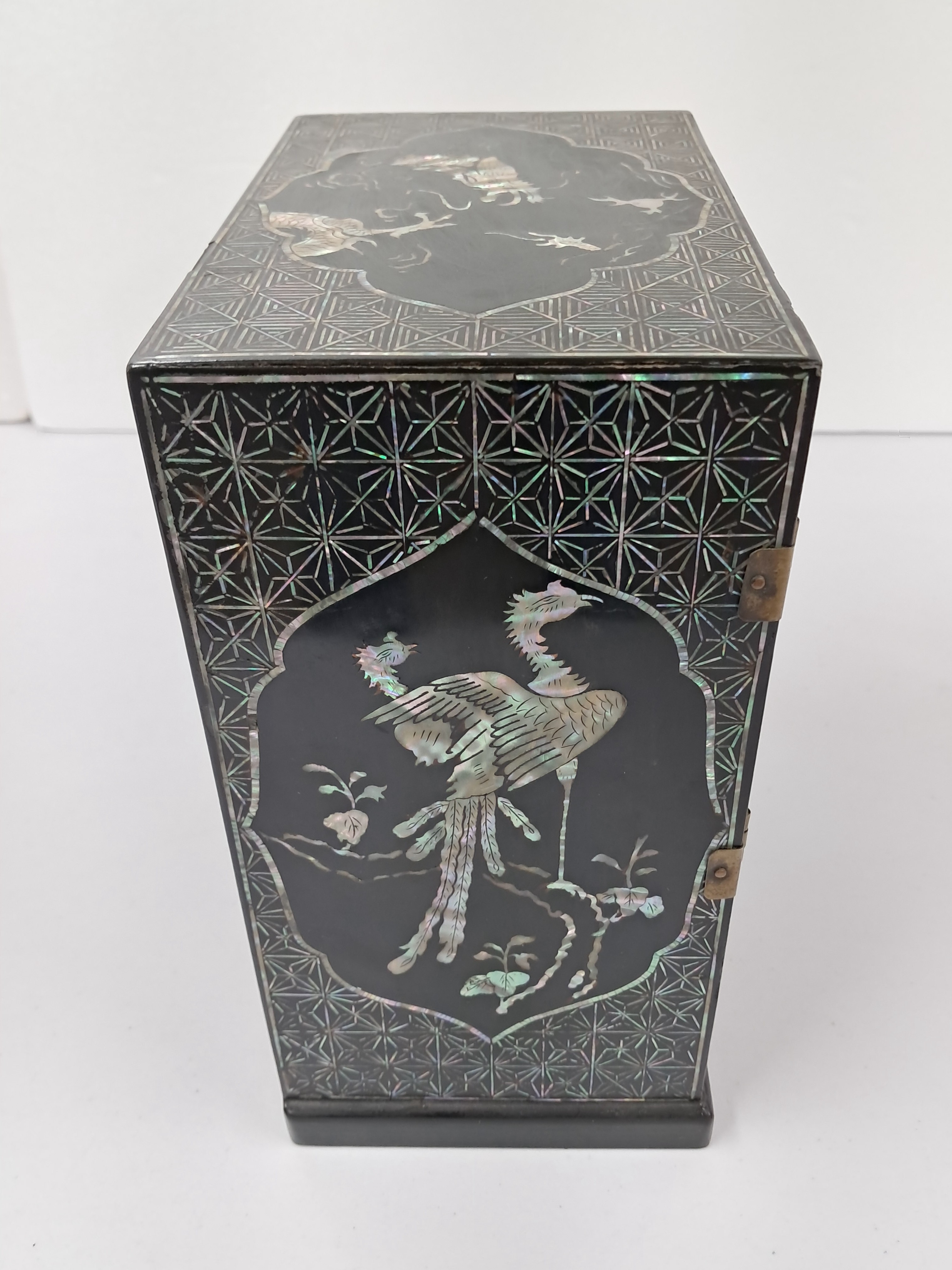 2e81c0246651070e4f3ef78d7c5f2790_1761725457_8424.jpg 2e81c0246651070e4f3ef78d7c5f2790_1761725457_8424.jpg