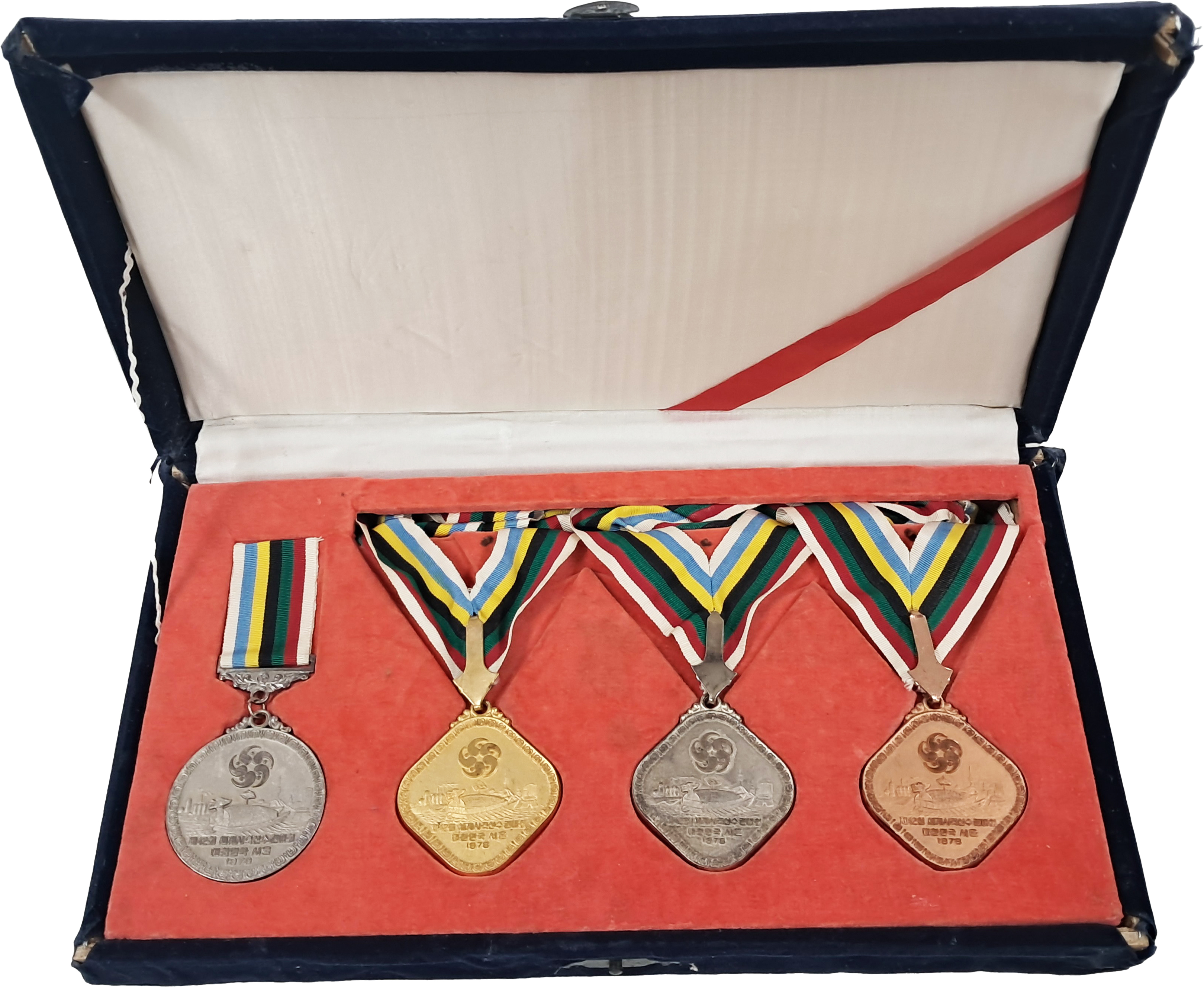 40016eafcb66ed9c7bc4306e37dd4fd9_1761749294_7874.jpg 40016eafcb66ed9c7bc4306e37dd4fd9_1761749294_7874.jpg