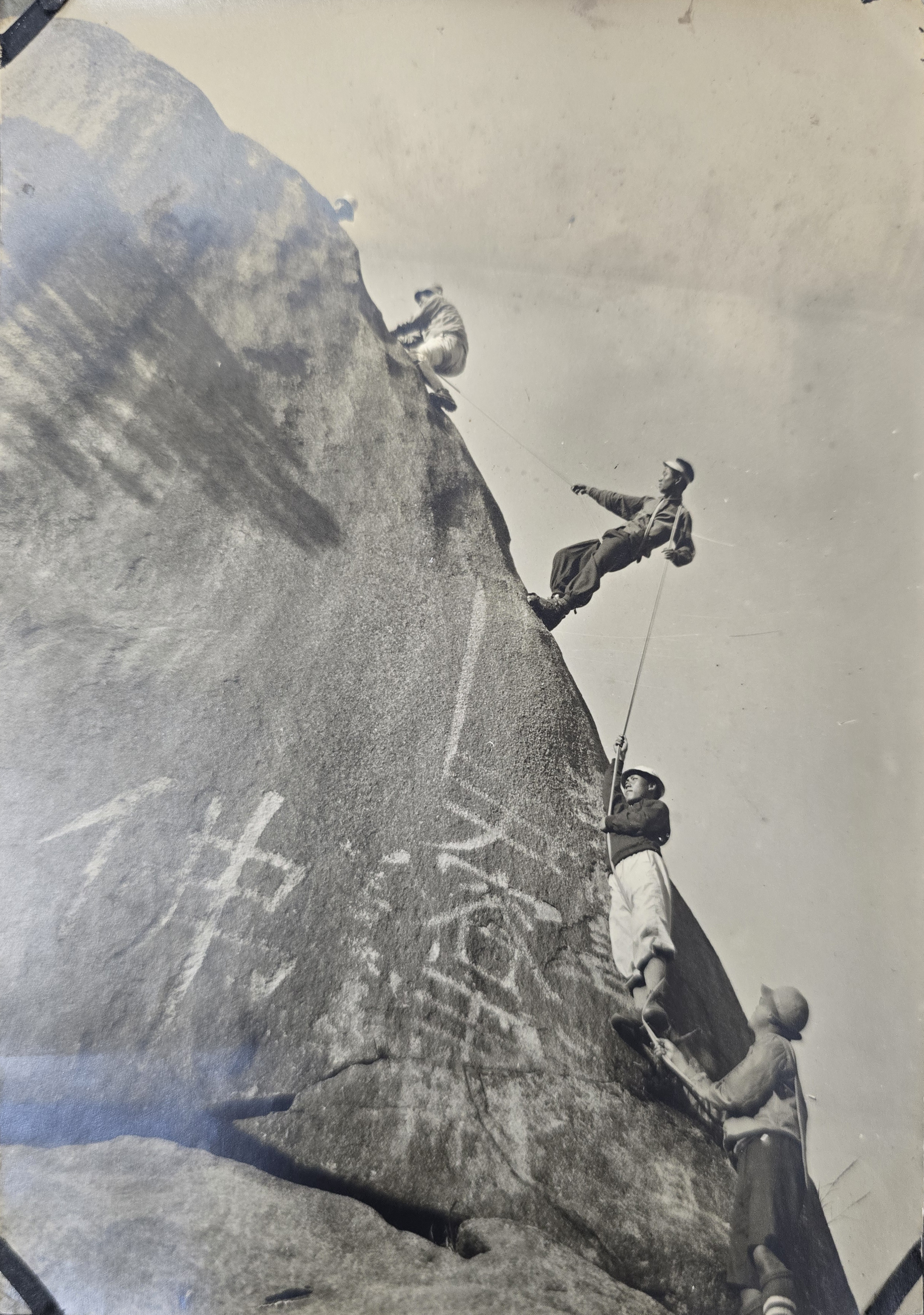 b1a6724483d1ec88dec2704639576aed_1776166663_9037.jpg b1a6724483d1ec88dec2704639576aed_1776166663_9037.jpg