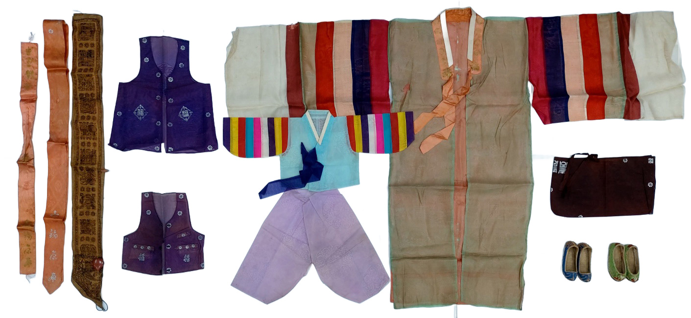 [96] 전통혼례 신부복과 아이 비단신 등 11점