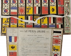[24] 태극기가 포함된 국기 도미노 게임 [LE PÉRIL JAUNE 황색의 위험]