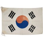 [42] 국기봉에 매달 수 있는 끈이 있는 [태극기]