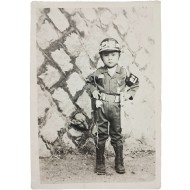 [32] 1960년대 헌병 복 차림의 [어린이 사진]