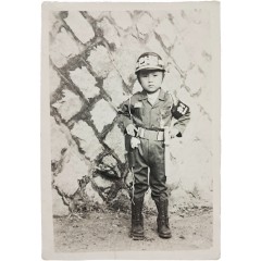 [32] 1960년대 헌병 복 차림의 [어린이 사진]